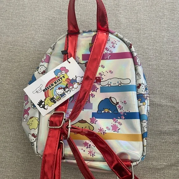 Hello kitty backpack - Picture 2 of 2